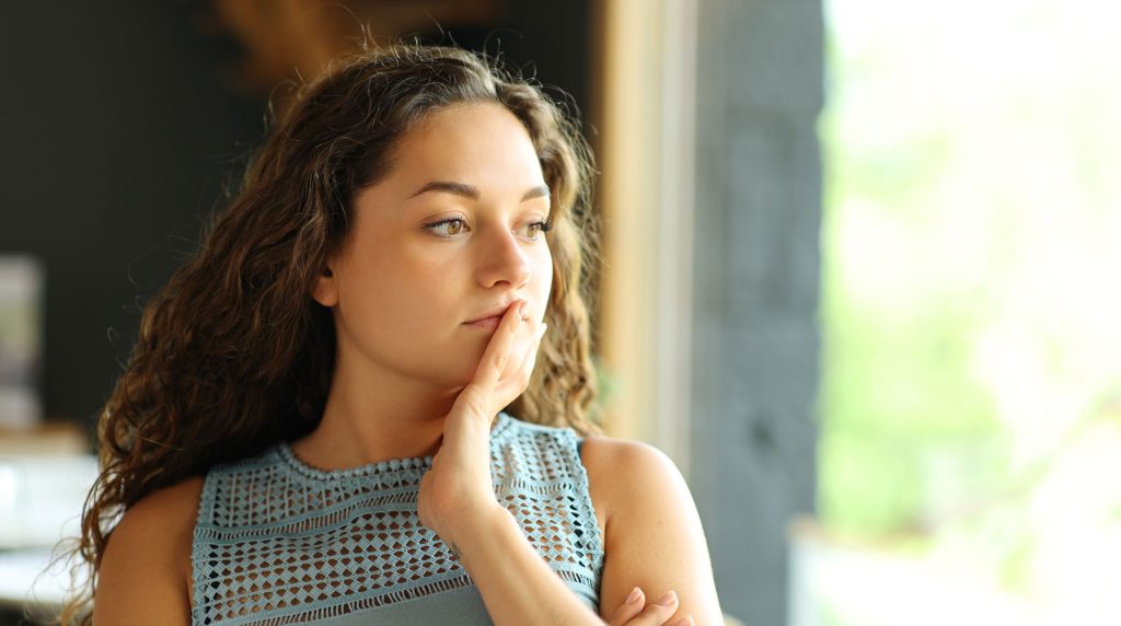 young woman in Aurora, Illinois feeling pressured to consider an abortion